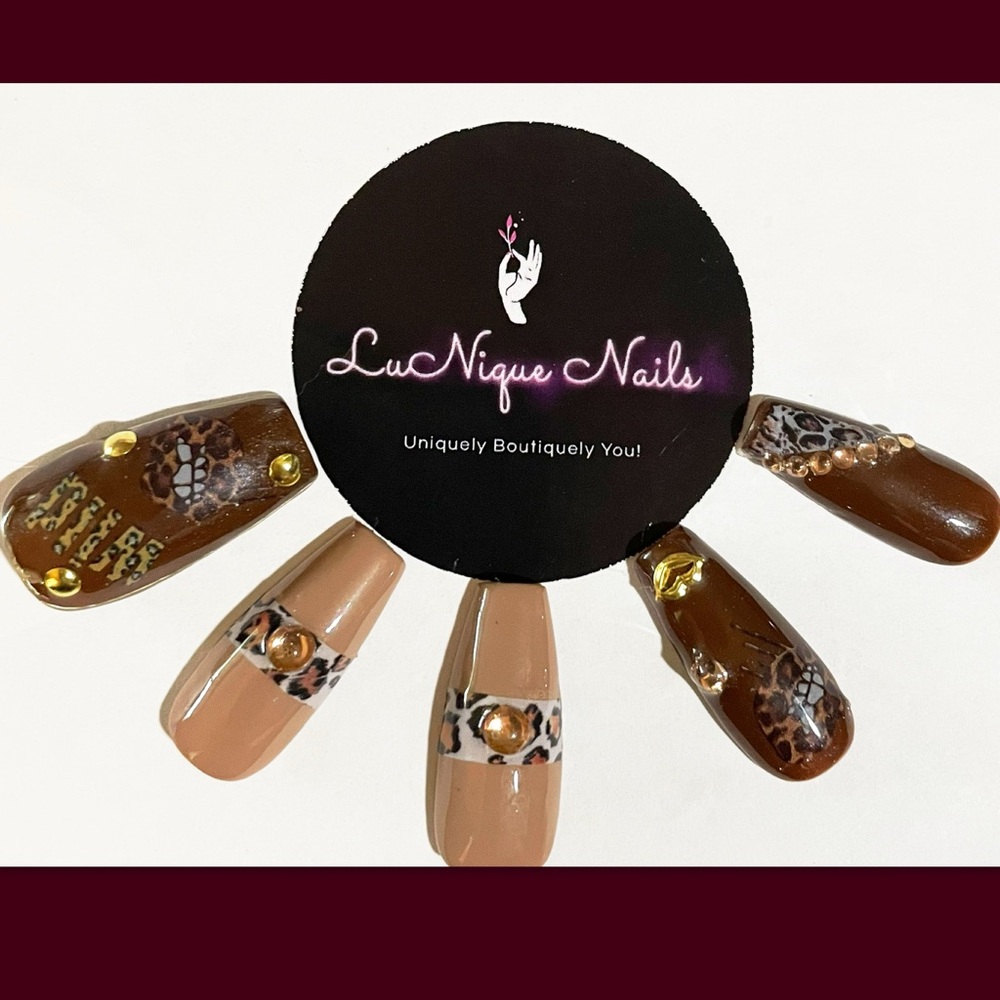 Tiger beat Custom Press On Nails, Animal Print, Edgy, Trendy Size M
